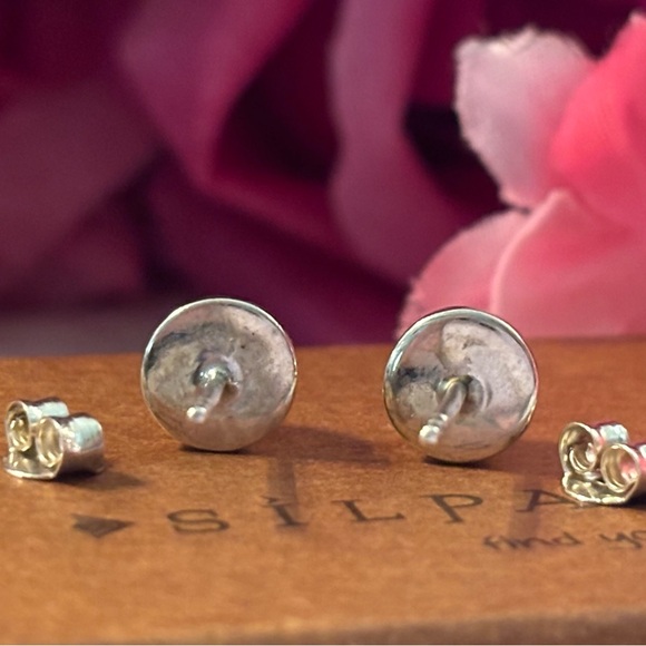 Silpada Pearl ‘SIMPLY THE BEST’ Sterling Silver Earrings P2403 - Picture 11 of 15